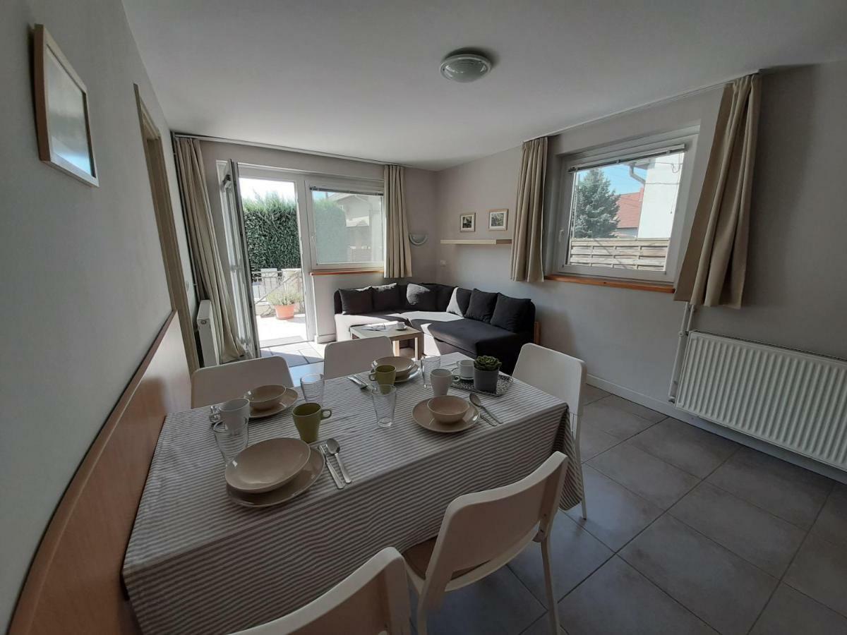 Familia Apartmanhaz كيستاي المظهر الخارجي الصورة